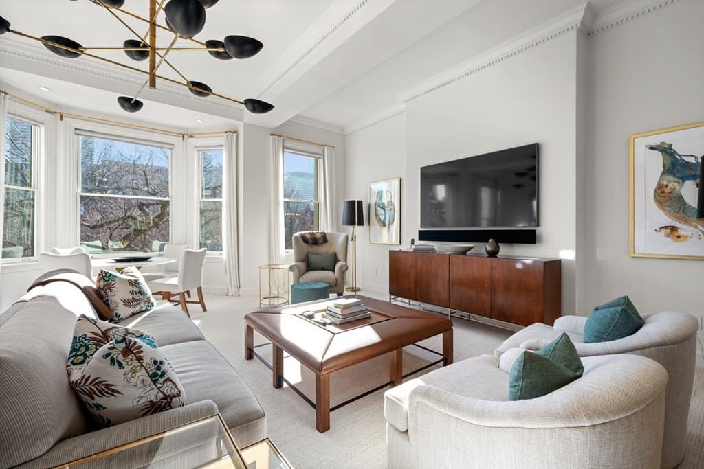 183 Commonwealth Avenue #4 photo 2