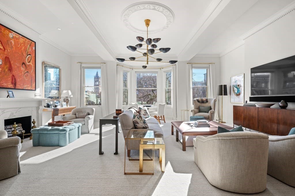 183 Commonwealth Avenue #4