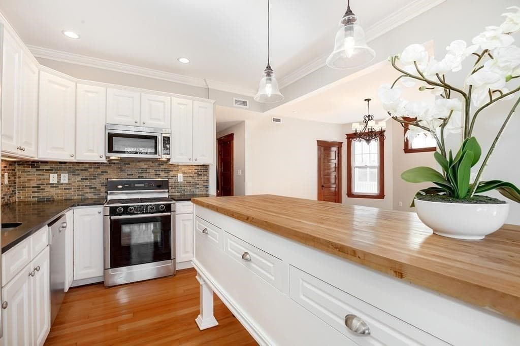 10 Ticknor St #2 photo 2