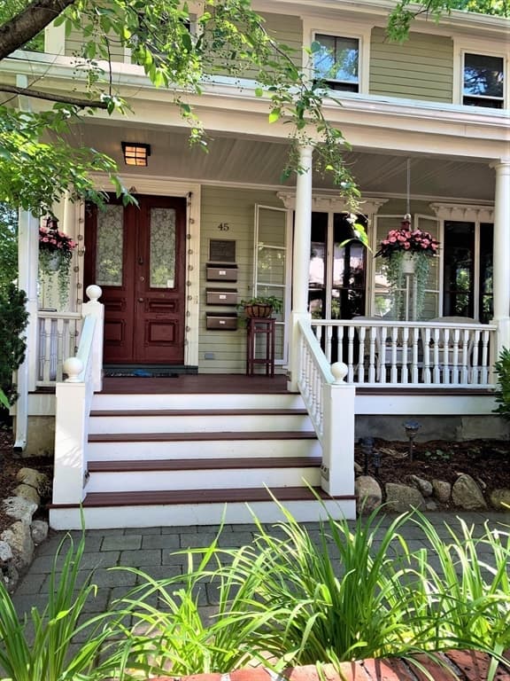45 Orchard St #F photo 2