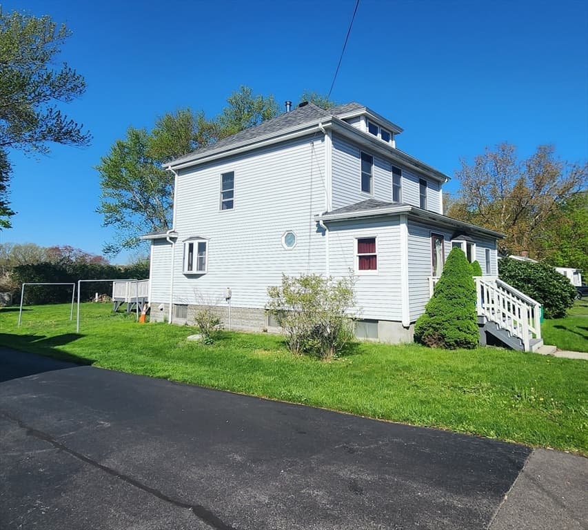 247 County St photo 2