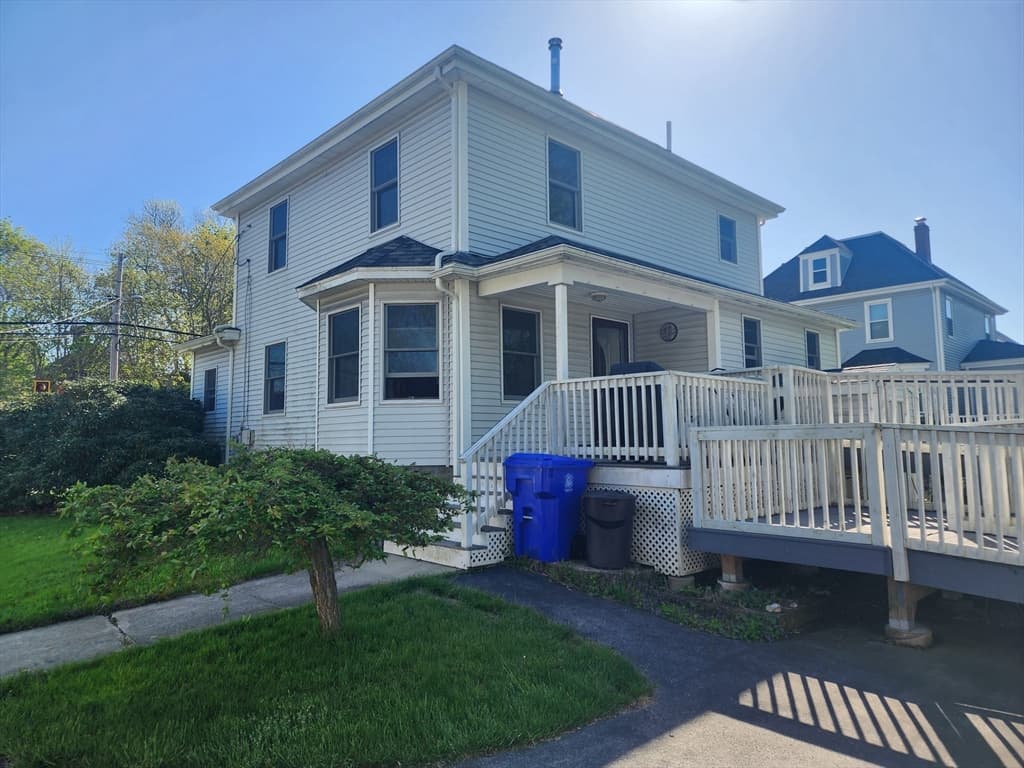 247 County St photo 3