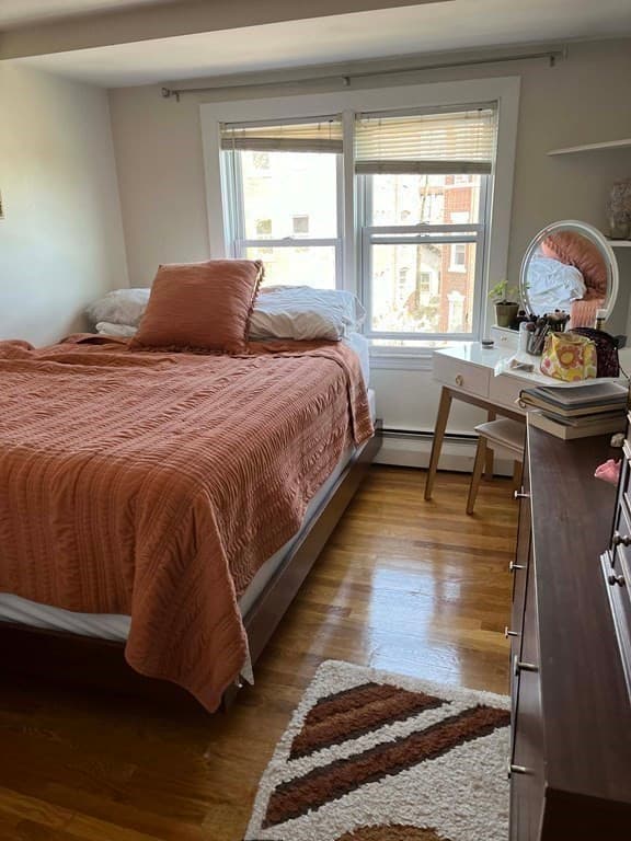 278 Harvard St #9 photo 5