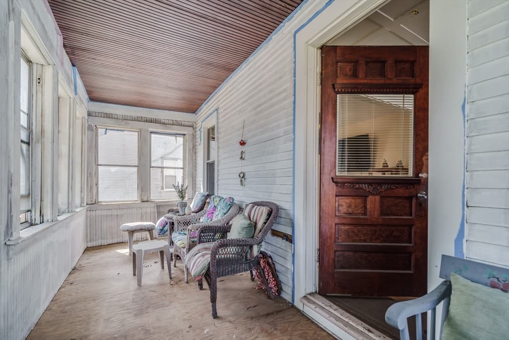 308 Hampden St photo 4