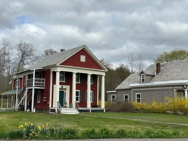 23 Ashuelot Street photo 2
