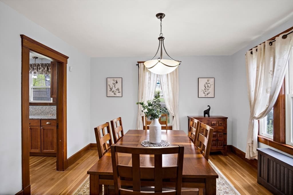 16 Whipple St photo 5