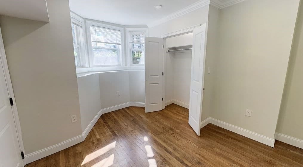 46 Sheridan St #B photo 3