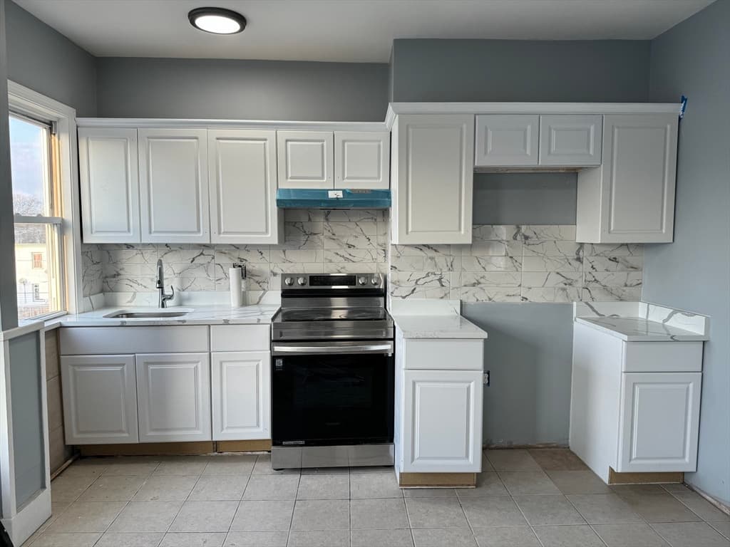158 Chestnut Street #3