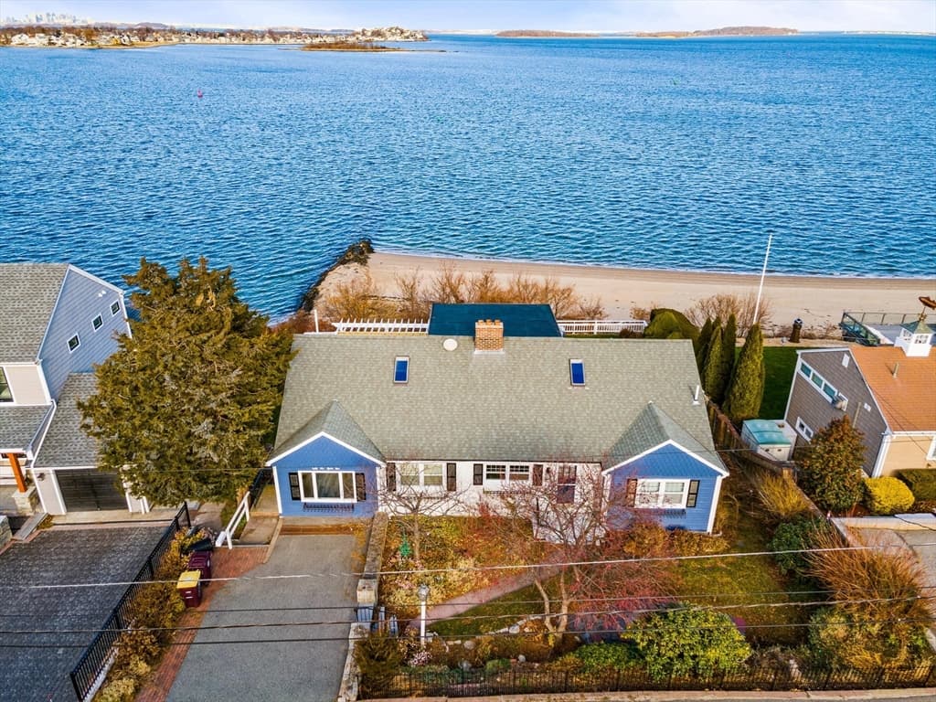 85 Regatta Rd photo 3