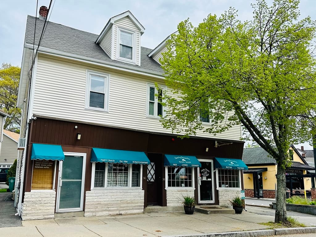 56-58 Lexington St #56