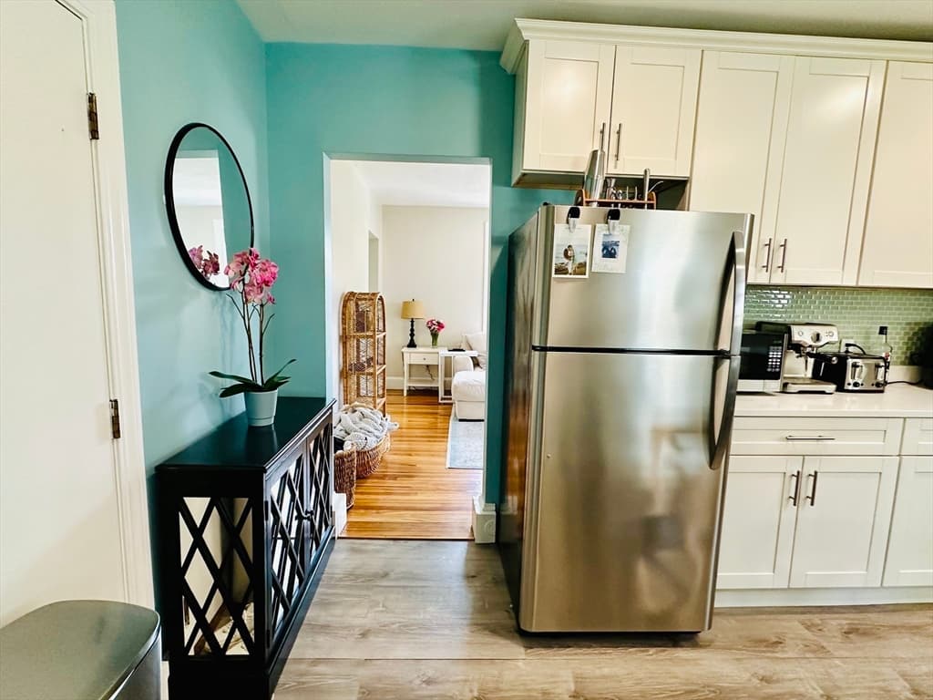 56-58 Lexington St #56 photo 5