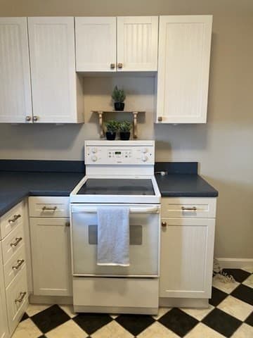 1 Boardman St #4 photo 3