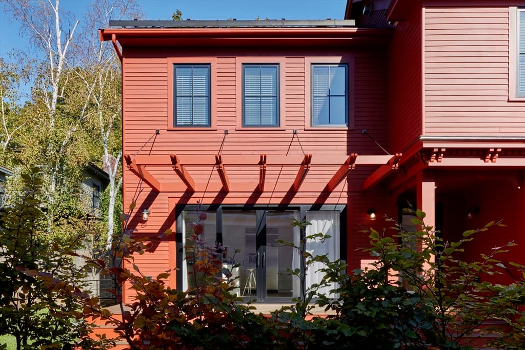 78 Holworthy St #NA photo 5