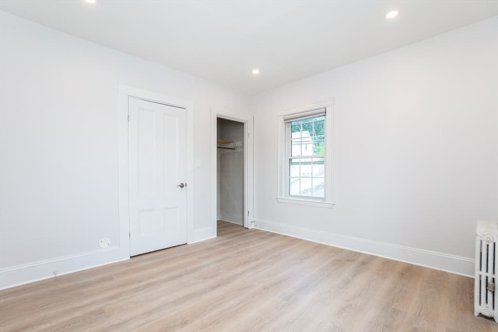 163 Bates Ave #163 photo 4