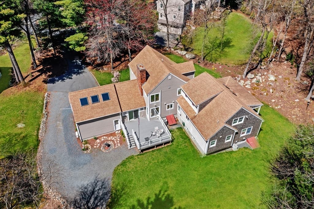 46 Millstone Ln photo 2