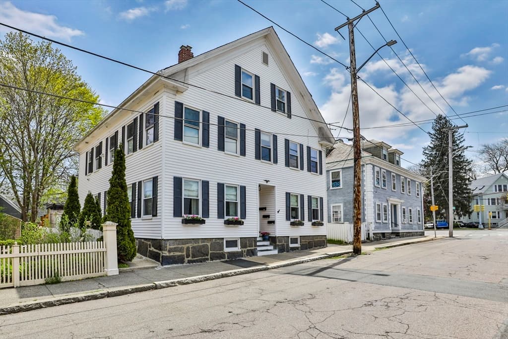 6 Flint Street #1