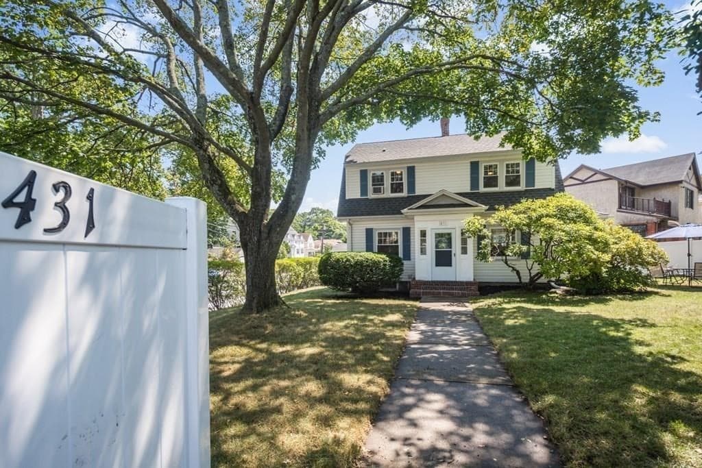 431 Fellsway E photo 2