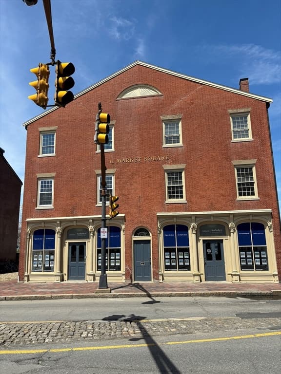11 Market Sq #5