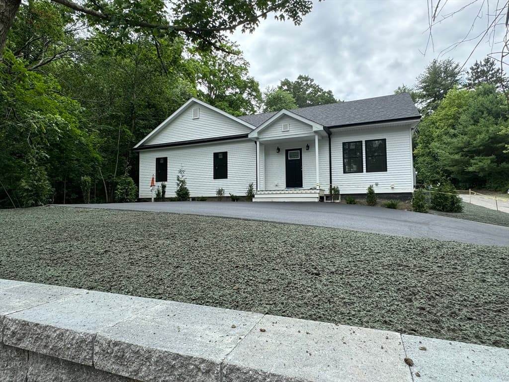 14 Bolton Rd