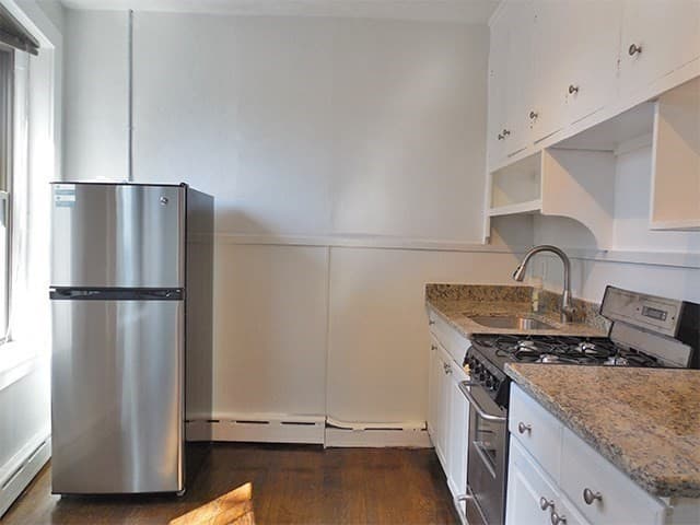 106 Willow St #3 photo 5