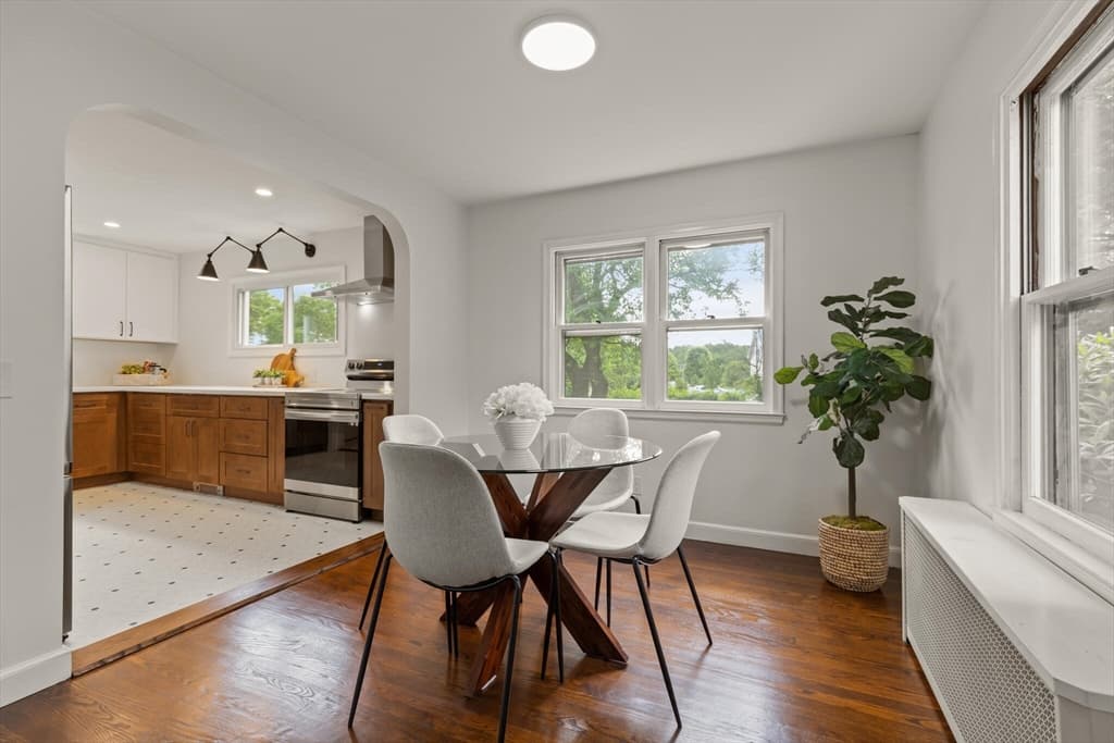 342 Bullard Street photo 2
