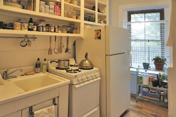 104 Willow St #1 photo 2