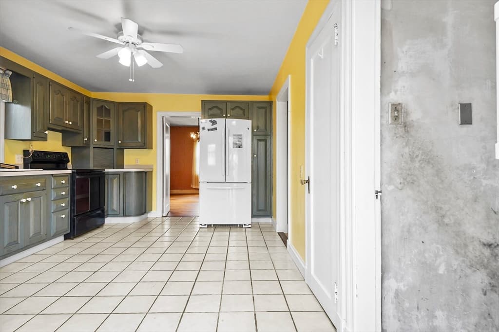 231 Brayton Avenue photo 3