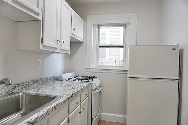 95 Adams St #8 photo 5