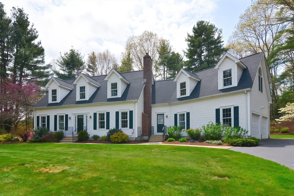 15 Flannery Lane photo 2