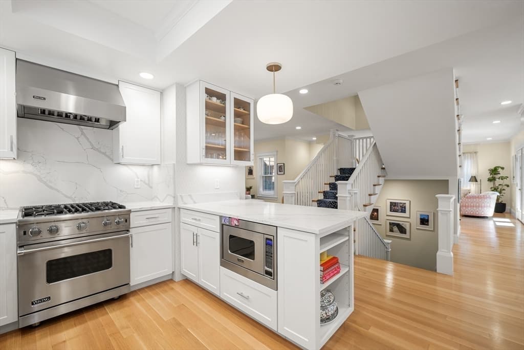 76 Fuller photo 5