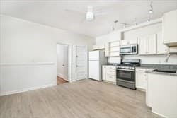 57 Essex Street #1 photo 2