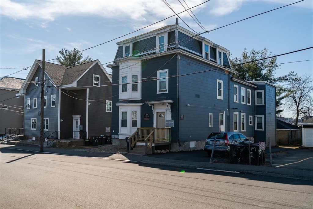 27, 28, 30 Vine St photo 4