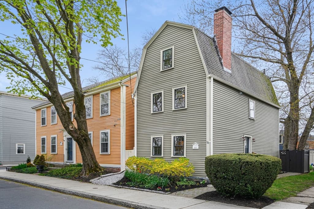 58 Derby St