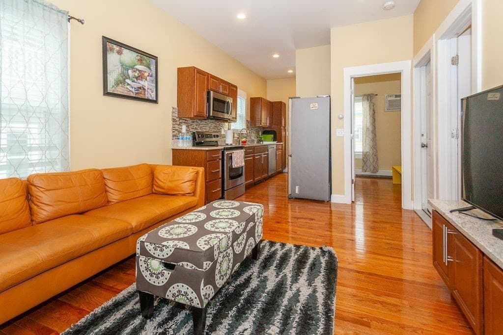 336 Western Ave. #1 photo 2