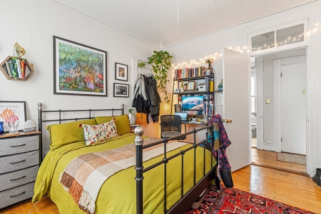 8 Clary St #3 photo 5
