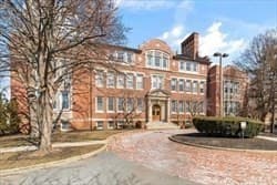 30 Daniels St #608