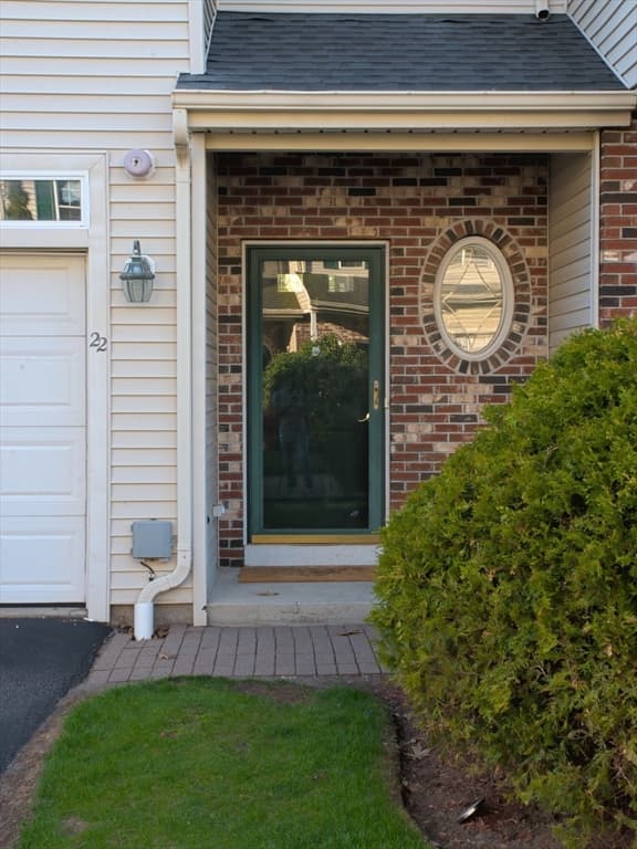 67 N Quinsigamond Ave #22 photo 2