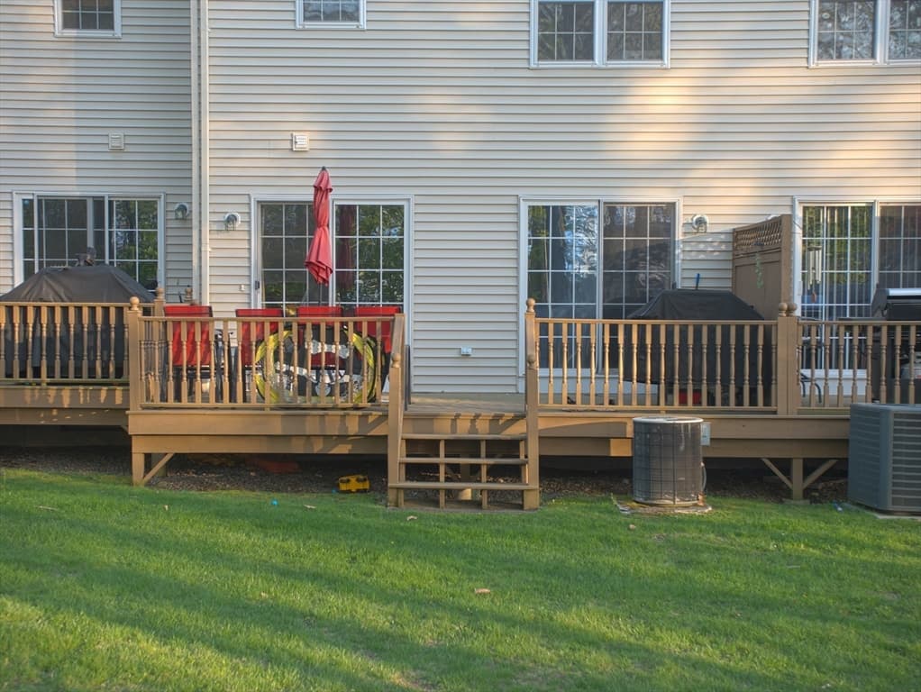 67 N Quinsigamond Ave #22 photo 4