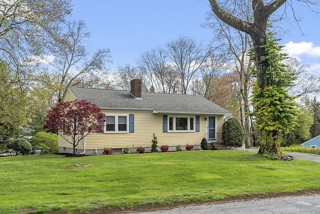 16 Chestnut Hill Rd photo 2