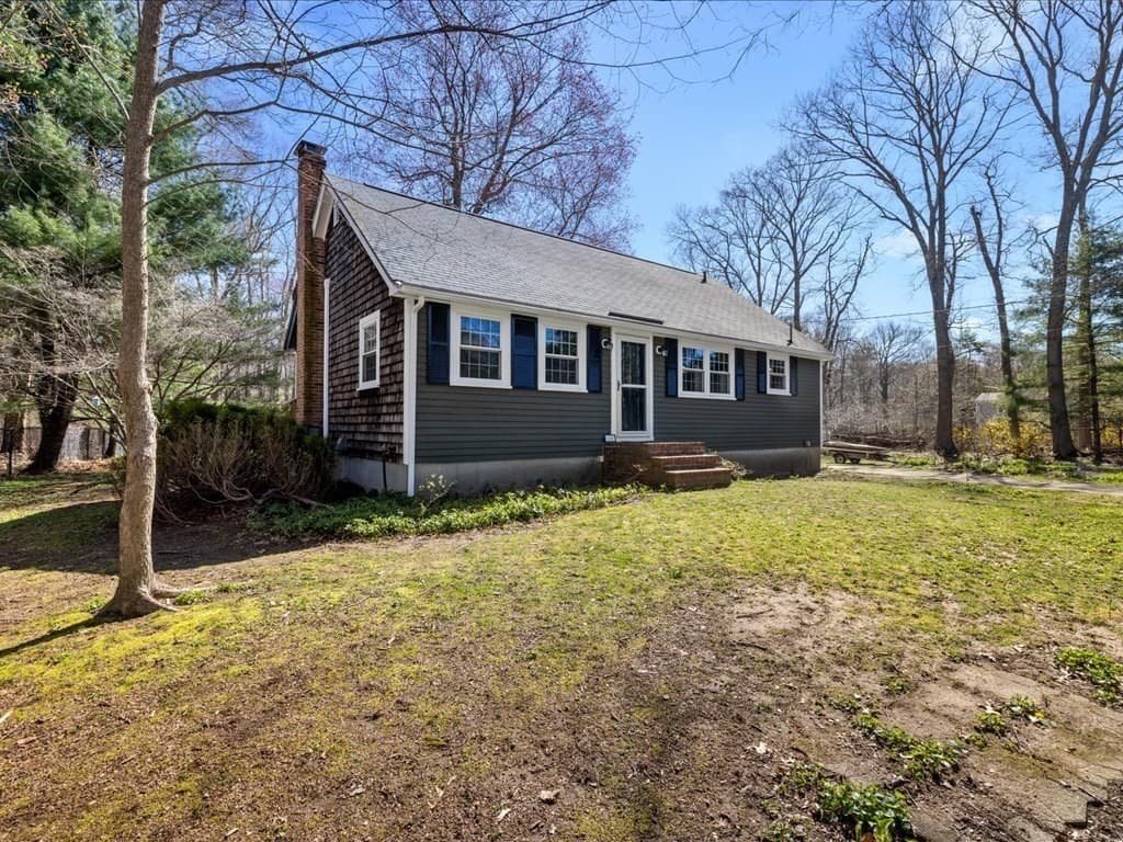 500 East St photo 3