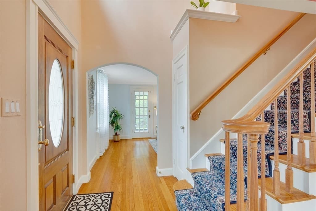 22 Park Ave photo 3