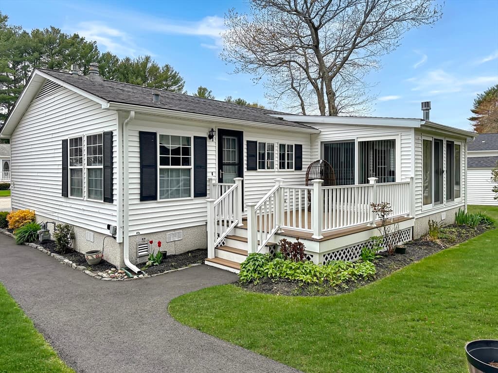 7 Trailwood Drive photo 2