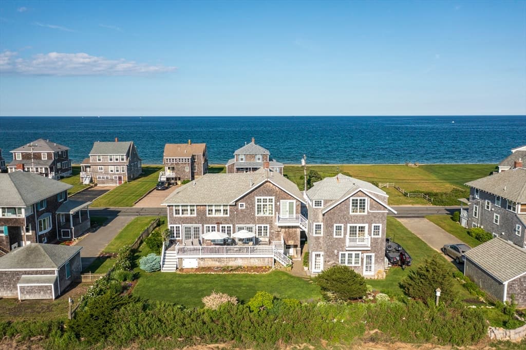 110 Gurnet Rd