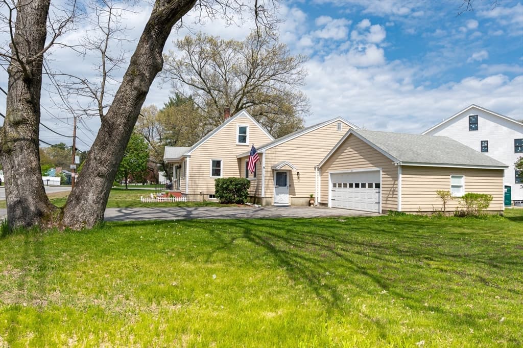 1291 Varnum Avenue photo 3