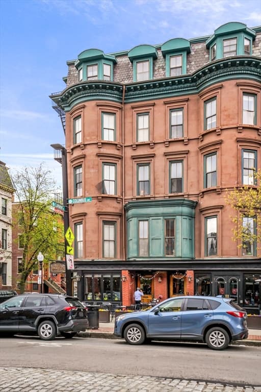 533 Columbus Ave #5 photo 3