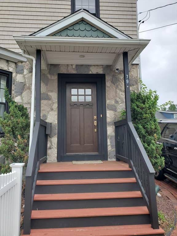 79 Spring St #2