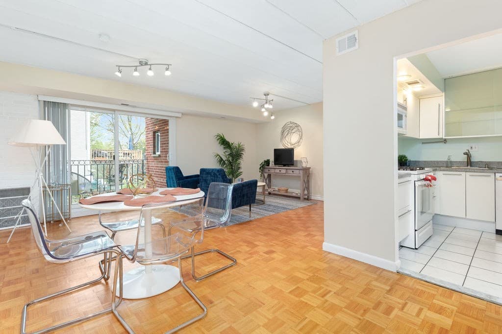 300 Tremont St #2