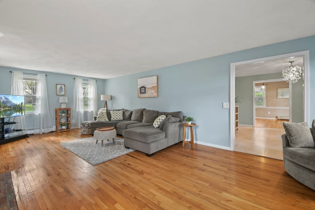 95 Wesson Terrace photo 5