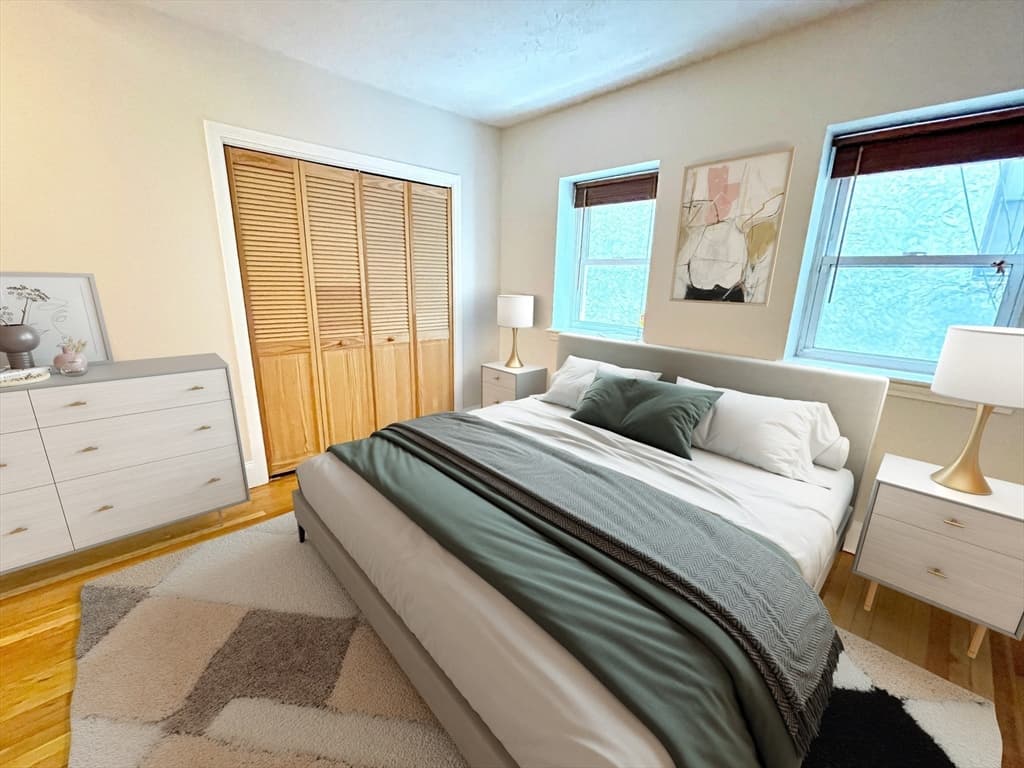 182 Cottage St #101 photo 2