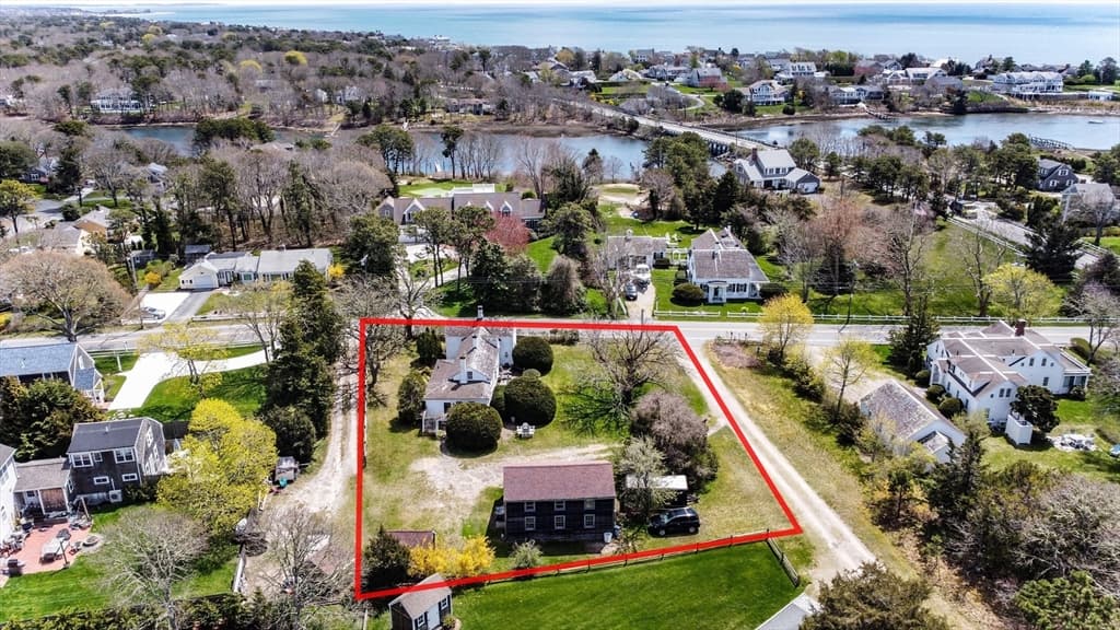 64 Riverside Drive photo 5